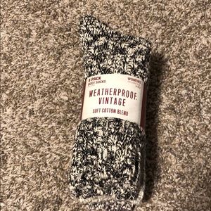 NWT pack of 4 pairs of super soft boot socks!!!